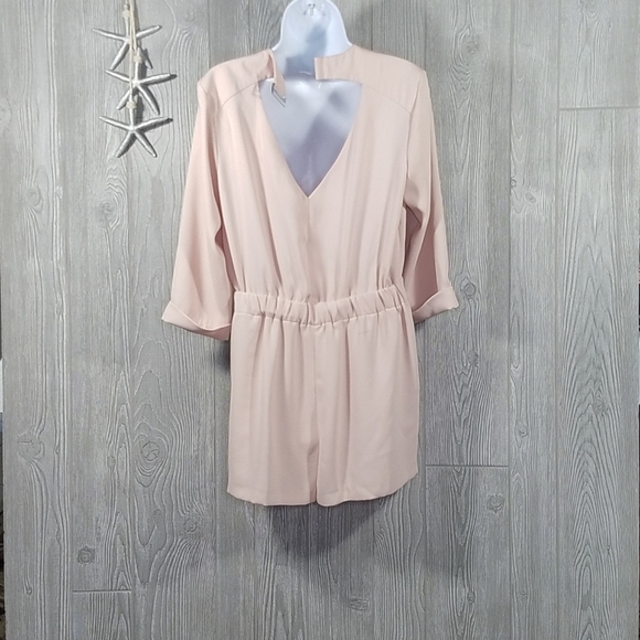 TOPSHOP Minimalist Effortless Wrap Front Romper Size 6 Pink - Picture 5 of 13